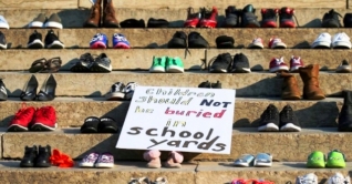 কানাডায় আদিবাসী শিশুদের নির্যাতন-হত্যা