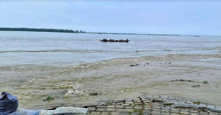 টানা বর্ষণে ফের বাড়ছে যমুনার পানি
