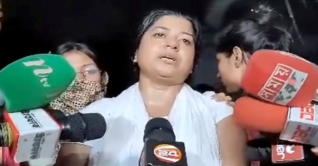 আত্মহত্যার হুমকি ইডেনের নেত্রী জান্নাতুলের আত্মহত্যার হুমকি ইডেনের নেত্রী জান্নাতুলের