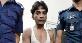 ট্রেনের টয়লেটে কিশোরী ‘ধর্ষণ’