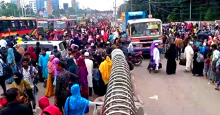 ঈদযাত্রায় ঘরমুখো মানুষের ভোগান্তি