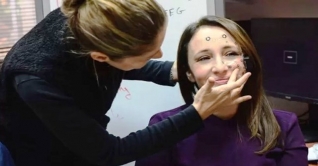 আপনি মিথ্যে বললে ধরে ফেলবে যে যন্ত্র আপনি মিথ্যে বললে ধরে ফেলবে যে যন্ত্র