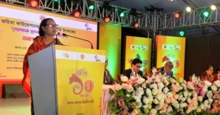 জয়িতার পণ্য রপ্তানির ব্যবস্থা করতে হবে