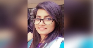 মোটরসাইকেল থেকে পড়ে গুরুতর আহত ইডেনের ছাত্রী