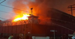 ধর্ষণের পর কঙ্গোর কারাগারে কয়েক’শ নারীকে পুড়িয়ে হত্যা! ধর্ষণের পর কঙ্গোর কারাগারে কয়েক’শ নারীকে পুড়িয়ে হত্যা!