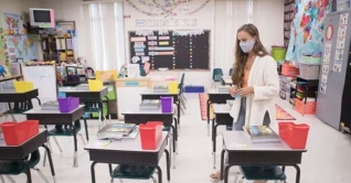 যুক্তরাষ্ট্রে করোনার টিকা নিলে স্কুলে পরতে হবে না মাস্ক