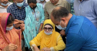 চিকিৎসা শেষে বাসায় ফিরেছেন খালেদা জিয়া চিকিৎসা শেষে বাসায় ফিরেছেন খালেদা জিয়া