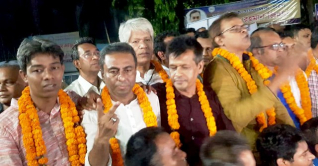 ডিইউজের সভাপতি সোহেল সম্পাদক আক্তার