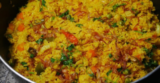 সুস্বাদু আচারি খিচুড়ি সুস্বাদু আচারি খিচুড়ি