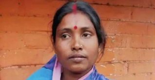 তৃণমূলের প্রার্থীকে হারাতে গৃহকর্মীকে মনোনয়ন বিজেপির তৃণমূলের প্রার্থীকে হারাতে গৃহকর্মীকে মনোনয়ন বিজেপির