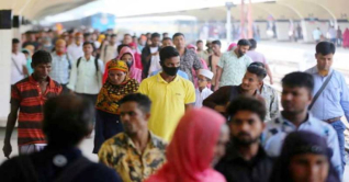 প্রাণ ফিরতে শুরু করেছে ঢাকায় প্রাণ ফিরতে শুরু করেছে ঢাকায়