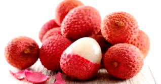 খালি পেটে লিচু খেলে কী কী সমস্যা হয়