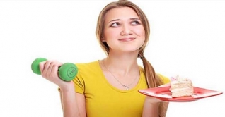 ডায়েট নাকি ব্যায়াম, কোনটি জরুরি? ডায়েট নাকি ব্যায়াম, কোনটি জরুরি?