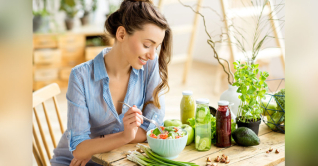 বর্ষায় সুস্থ থাকতে যা খাবেন বর্ষায় সুস্থ থাকতে যা খাবেন