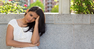 ভুল মানুষকে ভালোবাসছেন না তো?