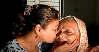 ৪৫ বছর পর মায়ের দেখা