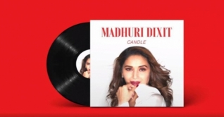 করোনাভাইরাস পরিস্থিতি নিয়ে গান গাইলেন মাধুরী (ভিডিও)