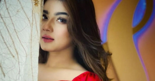 পুরুষদের প্রশংসা করে যে স্ট্যাটাস দিলেন মাহি পুরুষদের প্রশংসা করে যে স্ট্যাটাস দিলেন মাহি