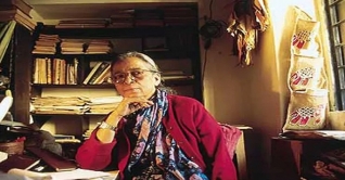 মহাশ্বেতা দেবীর জন্মদিনে শুভেচ্ছা মহাশ্বেতা দেবীর জন্মদিনে শুভেচ্ছা