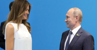 পুতিনকে মেলানিয়ার লেখা চিঠি দিলেন ট্রাম্প