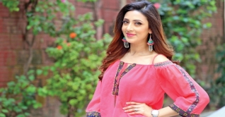 ভ্যাকসিন সার্টিফিকেট না থাকায় মিমের শুটিং বাতিল