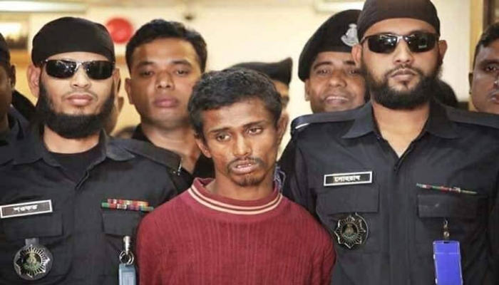 ঢাবি শিক্ষার্থীকে ধর্ষণের অভিযোগে গ্রেপ্তার মজনু। পুরোনো ছবি