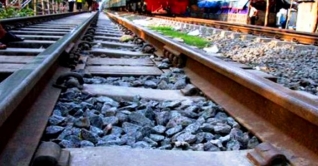 খুলনায় ট্রেনে কাটা পড়ে দুই নারীর মৃত্যু