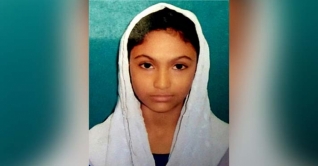 অগ্নিদগ্ধ ৩ কলেজছাত্রীর একজন মারা গেছেন