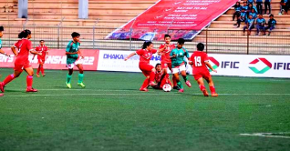 মেয়েদের সাফ অনূর্ধ্ব-১৫: নেপালের কাছে হারলো বাংলাদেশ মেয়েদের সাফ অনূর্ধ্ব-১৫: নেপালের কাছে হারলো বাংলাদেশ