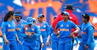 ভারতীয় নারী ক্রিকেট দল নিয়ে আবারও বিতর্ক