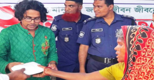 রাজবাড়ীতে ২ টাকায় ইফতার পাচ্ছেন অসহায় মানুষ