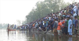 করতোয়ায় নৌকাডুবিতে আজও উদ্ধার অভিযান চলছে