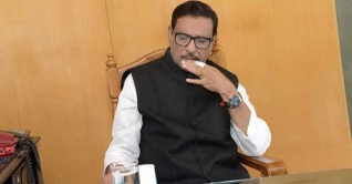 ওবায়দুল কাদেরের বাইপাস সার্জারি চলছে ওবায়দুল কাদেরের বাইপাস সার্জারি চলছে