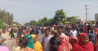 আশুলিয়ায় ১৯টি কারখানার উৎপাদন বন্ধ, গাজীপুরে অবরোধ আশুলিয়ায় ১৯টি কারখানার উৎপাদন বন্ধ, গাজীপুরে অবরোধ