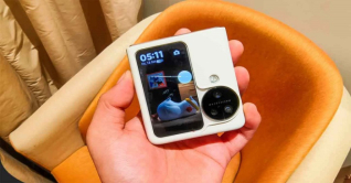 অপোর ফোল্ডিং ফোনের বিক্রি শুরু