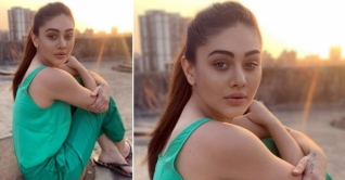 বিচ্ছেদের জন্য এখনও নারীকেই দায়ী করা হয়: শেফালি জরিওয়ালা বিচ্ছেদের জন্য এখনও নারীকেই দায়ী করা হয়: শেফালি জরিওয়ালা