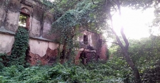 আজও অবহেলিত পলাশডাঙায় বিধবা বিবাহের প্রথম কন্যার ভিটা