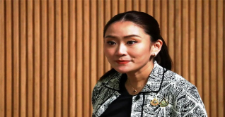 মামলা থেকে অব্যাহতি পেলেন সাবেক থাই প্রধানমন্ত্রী সিনাওয়াত্রা মামলা থেকে অব্যাহতি পেলেন সাবেক থাই প্রধানমন্ত্রী সিনাওয়াত্রা