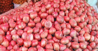 পেঁয়াজের বাজার লাগামহীন