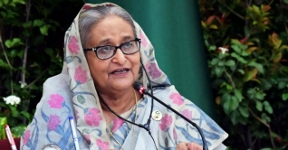 মানুষের ভাগ্য পরিবর্তনে কাজ করছে সরকার: প্রধানমন্ত্রী মানুষের ভাগ্য পরিবর্তনে কাজ করছে সরকার: প্রধানমন্ত্রী