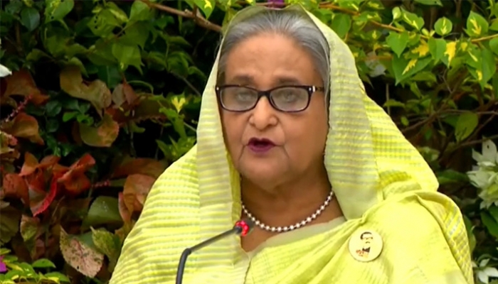 সংবাদ সম্মেলনে বক্তব্য দিচ্ছেন প্রধানমন্ত্রী শেখ হাসিনা। ছবি : ভিডিও থেকে সংগৃহীত
