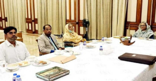 প্রধানমন্ত্রীর সঙ্গে জাতীয় পার্টির নেতাদের কুশল বিনিময়