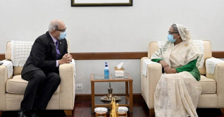 সিঙ্গাপুরের উদ্যোক্তাদের বিনিয়োগের আহ্বান প্রধানমন্ত্রীর