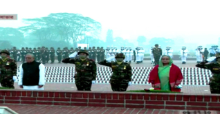 বীর শহীদদের প্রতি রাষ্ট্রপতি ও প্রধানমন্ত্রীর শ্রদ্ধা