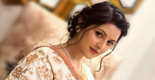 এবার বাধার মুখে পরীমণিকে দিয়ে শোরুম উদ্বোধন স্থগিত এবার বাধার মুখে পরীমণিকে দিয়ে শোরুম উদ্বোধন স্থগিত