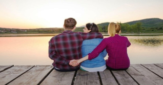 পরকীয়ায় জড়ালে পুরুষরা যেসব অজুহাত দেয় পরকীয়ায় জড়ালে পুরুষরা যেসব অজুহাত দেয়