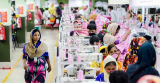 বৈশ্বিক পোশাকখাতের পাওয়ার হাউস বাংলাদেশ: ডব্লিউইএফ