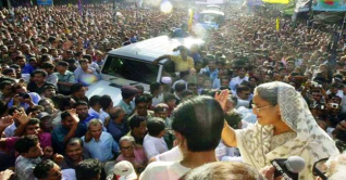 ভয়াল ২১ আগস্টে যা ঘটেছিল ভয়াল ২১ আগস্টে যা ঘটেছিল