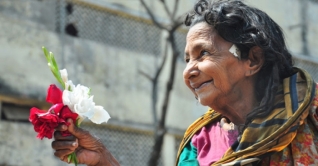 বিশ্ব প্রবীণ দিবস আজ বিশ্ব প্রবীণ দিবস আজ