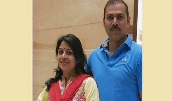 ওসি প্রদীপ কুমারের স্ত্রী চুমকি আত্মগোপনে